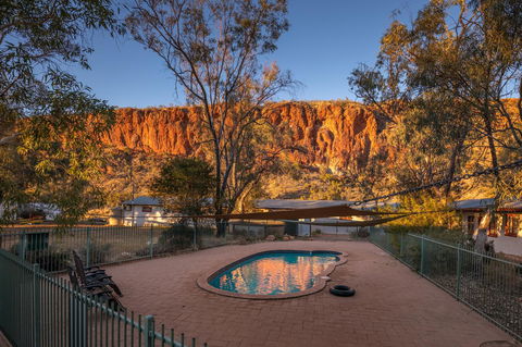 Glen Helen Lodge - Tourism Cairns 17