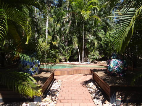 DARWIN'S SHADY ACRES RETREAT - Tourism Cairns 11
