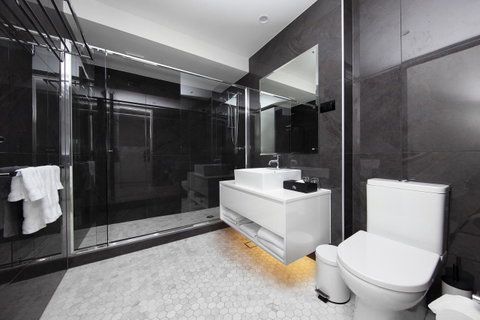 Canberra Rex Hotel - Tourism Cairns 24