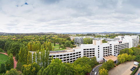 Crowne Plaza Canberra, An IHG Hotel - Tourism Cairns 0