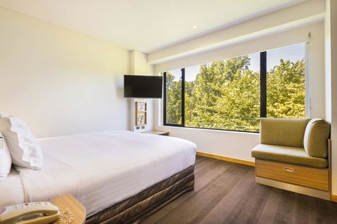 Crowne Plaza Canberra, An IHG Hotel - Tourism Cairns 30
