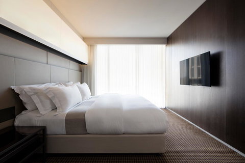 Hotel Realm - Tourism Cairns 15