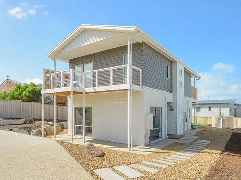 Boomer Beach Retreat - Pet-Friendly - WiFi - Tourism Cairns 0