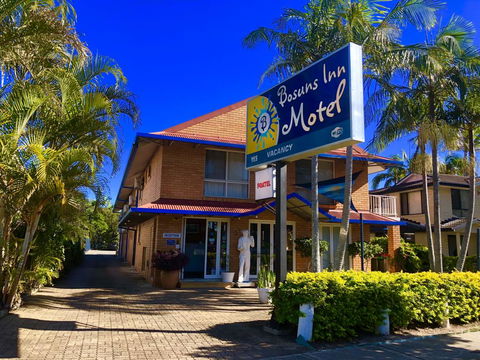Bosuns Inn Motel - Tourism Cairns 0