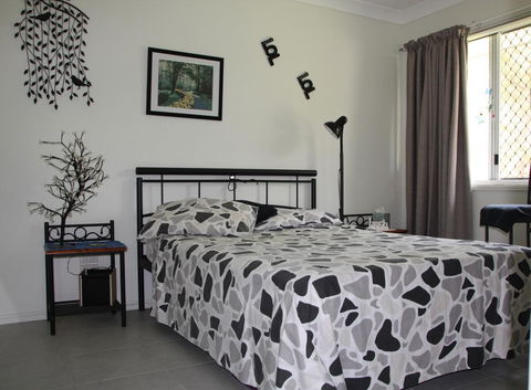Bottlebrush B & B - Tourism Cairns 2