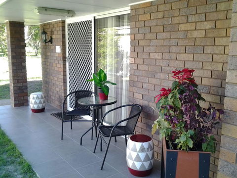 Bottlebrush B & B - Tourism Cairns 1