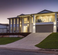Brand New Executive Living - Tourism Cairns