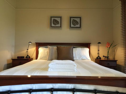 Brigadoon Cottages - Tourism Cairns 3