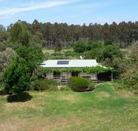Brimin Lodge Orchard Cottage - Tourism Cairns