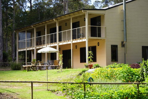 Broxholme B&B - Tourism Cairns 0
