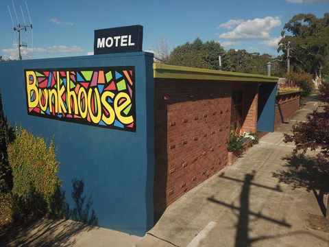 Bunkhouse Motel - Tourism Cairns 0