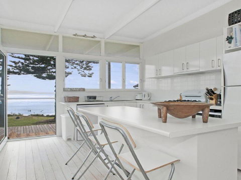 By The Sea - SPECIAL OFFER 3 FOR 2 - Tourism Cairns 1