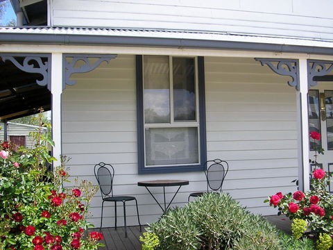 C & A's Cottage - Tourism Cairns 2