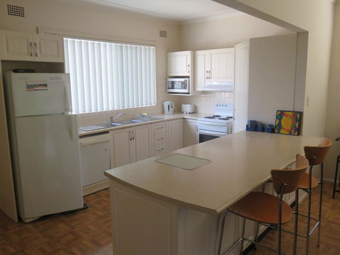 Cabenay 3 - VIEWS ACROSS THE PARK - Tourism Cairns 3