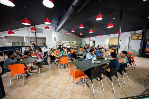 Cairns Adventure Lodge - Includes All Meals Served In The Dining Hall - Tourism Cairns 3