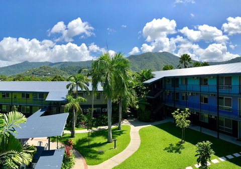 Cairns Adventure Lodge - Includes All Meals Served In The Dining Hall - Tourism Cairns 0