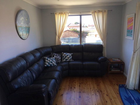 Callala Beach Shack - Pet Friendly - Tourism Cairns 3