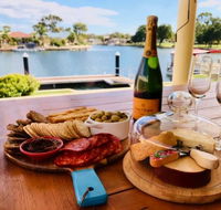 Canal Elegance In Yunderup - Tourism Cairns