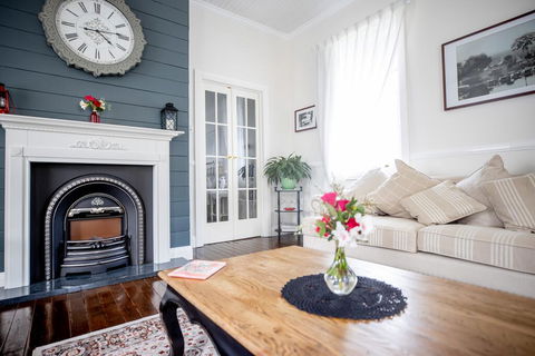 Canungra Cottages - Boutique Bed And Breakfast - Tourism Cairns 3