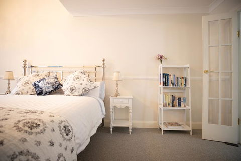 Canungra Cottages - Boutique Bed And Breakfast - Tourism Cairns 1