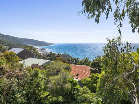 Cara - Tourism Cairns 2