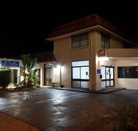 Caravilla Motor Inn - Tourism Cairns