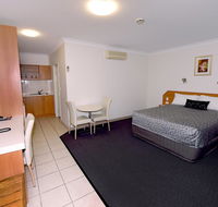 Carriers Arms Hotel Motel - Tourism Cairns