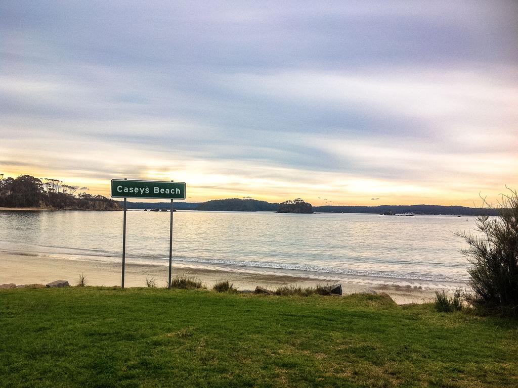 Sunshine Bay NSW Tourism Cairns
