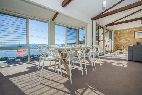 Castaways Unit 8 - Shoal Bay - Tourism Cairns 2