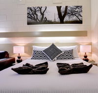 Castle Creek Motel - Tourism Cairns