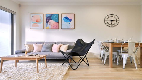 Central Garden City Apt - Mobile Hotspot & WiFi - - Tourism Cairns 2