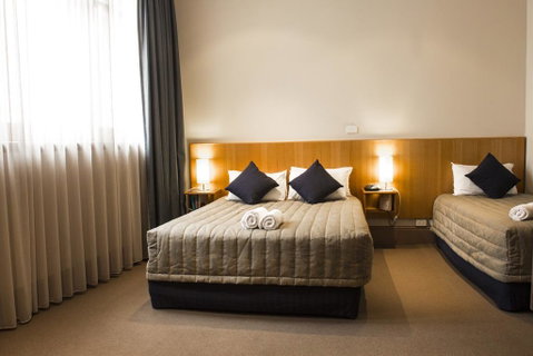 Central Hotel Hobart - Tourism Cairns 1