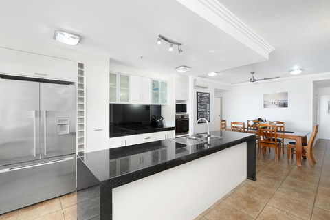 Centrepoint Apartments - Tourism Cairns 2