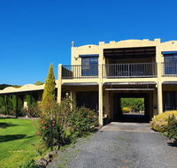 Chateau Bass - Tourism Cairns