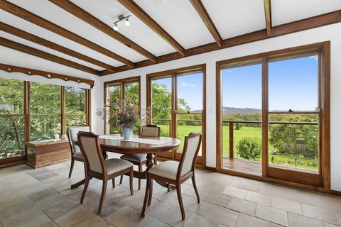 CHRISTOPHERS COTTAGE - Tourism Cairns 2