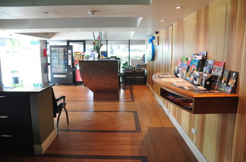 City Park Hotel - Tourism Cairns 2