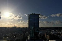 City Rest with views - high up sleeps 4  parking