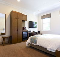 Clarendon Hotel Melbourne - Tourism Cairns