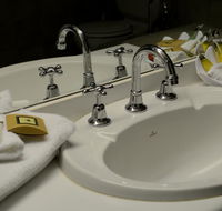 Club Inn Motel - Tourism Cairns