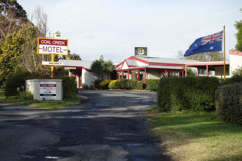 Whitelaw VIC Tourism Cairns