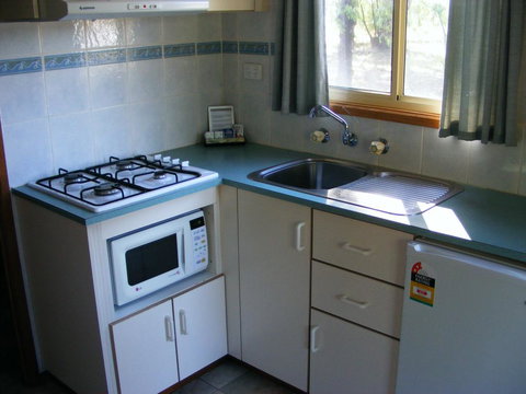 Cobar Caravan Park - Tourism Cairns 1