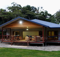 Coconut Beach House - Tourism Cairns