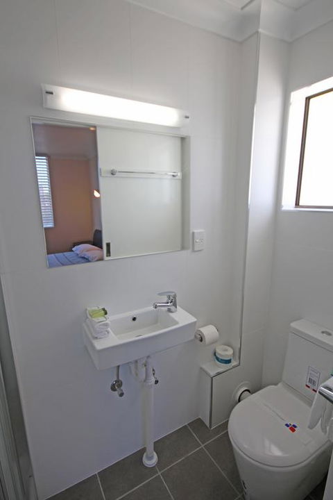 Coffs Harbour Beach Escape - Tourism Cairns 3
