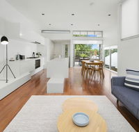 Cogens Two Bedroom Townhouse - Tourism Cairns