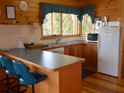 Coles Bay House - Tourism Cairns 2
