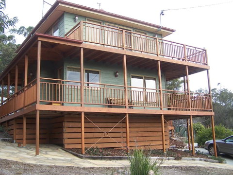 Coles Bay House - Tourism Cairns 0