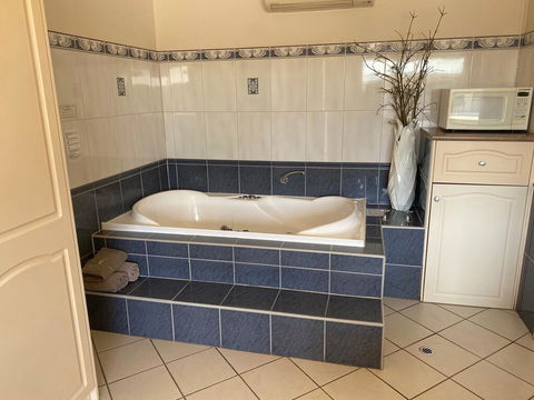 Comfort Inn & Suites Augusta Westside - Tourism Cairns 2