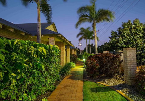 Comfort Inn & Suites Karratha - Tourism Cairns 0