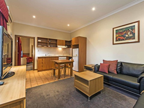 Comfort Inn & Suites Sombrero - Tourism Cairns 2