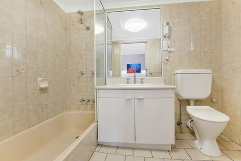 Comfort Inn Cairns City - Tourism Cairns 3